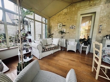 Mansion property in CHATELLERAULT (86)