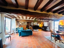 Equestrian Estate with Cottages 20 minutes from Châtellerault