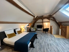 Propriété  sud Touraine 12 piéces