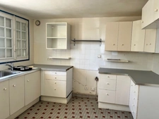 CHARACTERFUL LONGHOUSE – 230 m² – CHARM, SPACIOUSNESS & AUTHENTICITY – 20 MINUTES NORTH OF CHÂTELLERAULT