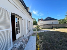 CHÂTELLERAULT – Maison familiale 152 m² – 5 chambres – Vie de plain-pied – Terrain 1 000 m²