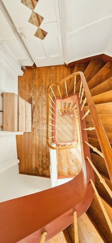 DPT MARNE (51) TOURS-SUR-MARNE - A VENDRE : MAISON DE CARACTERE DE 152 M² - 5 CHAMBRES - GARAGE ET DEPENDANCE - CAVE VOUTEE - JARDIN