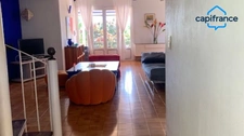 Coup de cœur pour cette villa d'architecte F7 sur les hauteurs de Fort- de-France !