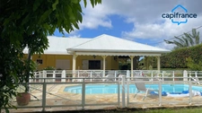 Magnifique villa de plain pied de type F4 au Lamentin !