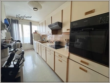 Appartement à vendre 4 pièces 3 chambres + balcon + Box