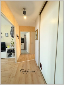 Appartement à vendre 4 pièces 3 chambres + balcon + Box