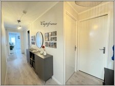 Appartement à vendre 3 pièces dernier étage asceseur  grande terrasse