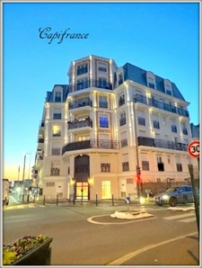 Appartement à vendre 3 pièces dernier étage asceseur  grande terrasse