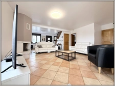 VILLEPINTE – Quartier Haie-Bertrand | Maison individuelle 133 m² (150 m² au sol) – 5 chambres – Sous-sol total & Jardin