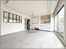 Appartement 4 pièces - 2 places de parking + cave Clichy-sous-bois 