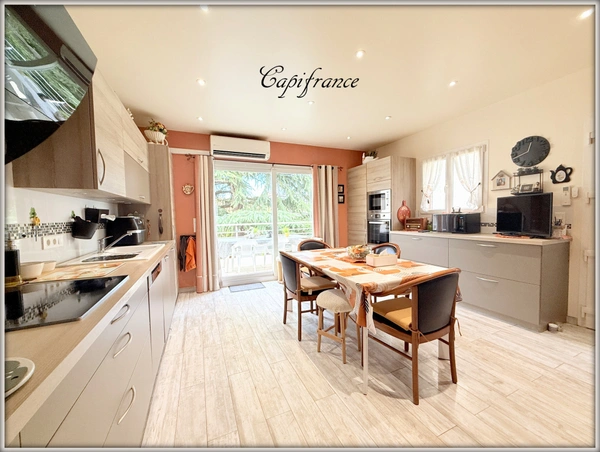Maison à vendre 9 pièces 164 M² Habitable et 237 m² au sol Aulnay-sous-Bois sud
