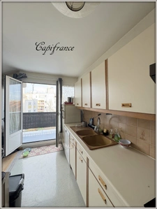 Appartement à vendre 4 pièces 3 chambres + balcon + Box