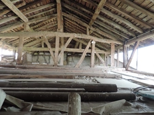 Dpt Ain (01), à vendre MONTAGNAT, propriété à rénover avec maison de 84 m² et dépendance de 170 m² - Terrain de 2 300 m²