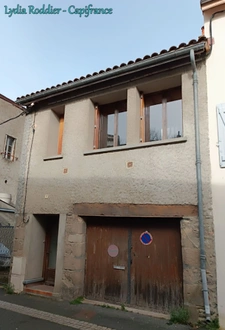 Maison 3 pièces 60 m2 rénovée dans le centre de CHATELDON (63290) - secteur calme