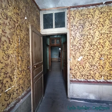Maison à colombage - 240 m2 à rénover sur 5 niveaux à Maringues-63350