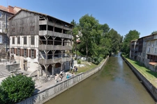 Maison à colombage à rénover MARINGUES (63)