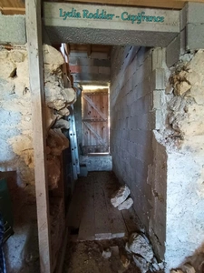 10-room farmhouse - large barn - Rare find in SAINT VICTOR MONTVIANEIX (63550) in Auvergne-Rhône Alpes