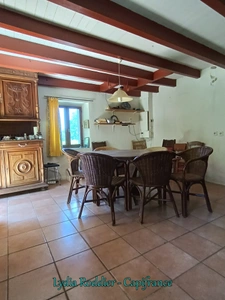 10-room farmhouse - large barn - Rare find in SAINT VICTOR MONTVIANEIX (63550) in Auvergne-Rhône Alpes