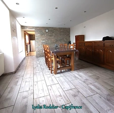 Maison 143 m2- DPE C - 4 chambres – terrain 370 m2 clôturé – PUY GUILLAUME (63290)
