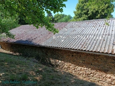 10-room farmhouse - large barn - Rare find in SAINT VICTOR MONTVIANEIX (63550) in Auvergne-Rhône Alpes