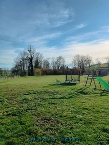 Maison plain-pied - 5 pièces - terrain 5000 m2 LUZILLAT (63350)