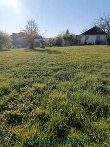 Terrain à vendre - RARE sur PUY GUILLAUME (63290)