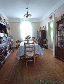 Maison 68 m2 – 1 chambre – terrain 600 m2– garage – dépendances à PUY GUILLAUME (63)