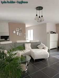 Maison plain-pied - 5 pièces - terrain 5000 m2 LUZILLAT (63350)