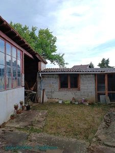 Maison 68 m2 – 1 chambre – terrain 600 m2– garage – dépendances à PUY GUILLAUME (63)