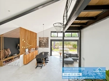 Architect-designed house with exceptional volumes, close to the village of Vertou - 4 bedrooms - Swimming pool - Exclusive 