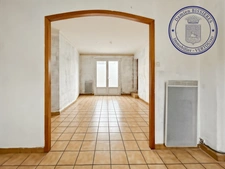 🏡 Vue Église Saint-Martin : Maison de ville avec jardin et accord pour surélévation - Rénovation "Zéro carbone"