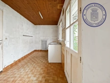 🏡 Vue Église Saint-Martin : Maison de ville avec jardin et accord pour surélévation - Rénovation "Zéro carbone"