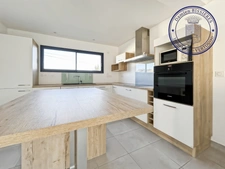 Idéal 1er achat ! Maison contemporaine - 3 chambres - Jardin - Garage - Proche du bourg de Vertou (Grand Noë)
