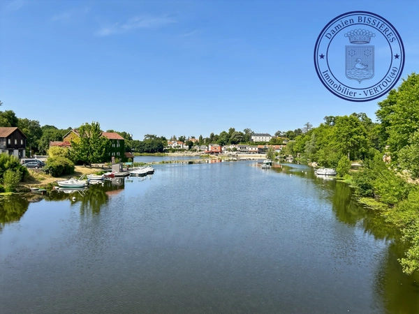 🏡 Vue Église Saint-Martin : Maison de ville avec jardin et accord pour surélévation - Rénovation "Zéro carbone"