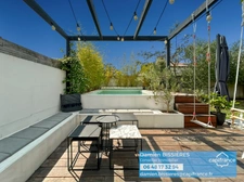 Architect-designed house with exceptional volumes, close to the village of Vertou - 4 bedrooms - Swimming pool - Exclusive 