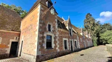 A magnificent collection of castles dating from the 15th, 17th and 18th centuries, located 1 hour and 20 minutes from Paris, in the heart of the Perche region. 