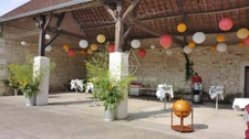 Ferme du 17eme sur 4,2ha à Sainte Maure de Touraine: Mariage/Evènementiel: Opportunité d'investissement unique!