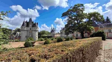 A magnificent collection of castles dating from the 15th, 17th and 18th centuries, located 1 hour and 20 minutes from Paris, in the heart of the Perche region. 