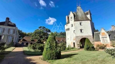 A magnificent collection of castles dating from the 15th, 17th and 18th centuries, located 1 hour and 20 minutes from Paris, in the heart of the Perche region. 