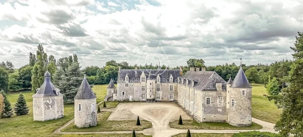 Rare, château du XV -ème- Un Havre de paix… 