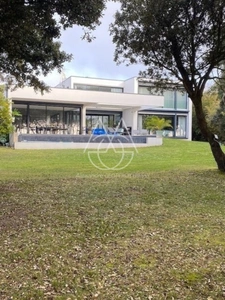 Exceptionnel à proximité de Royan. Villa avec une vue panoramique sur mer.