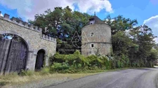 A magnificent collection of castles dating from the 15th, 17th and 18th centuries, located 1 hour and 20 minutes from Paris, in the heart of the Perche region. 