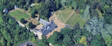 Château à 10 min de Tours de 500m2 sur un magnifique parc de 5ha.