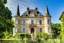 Château 19ème d'environ 1000 m² habitables 