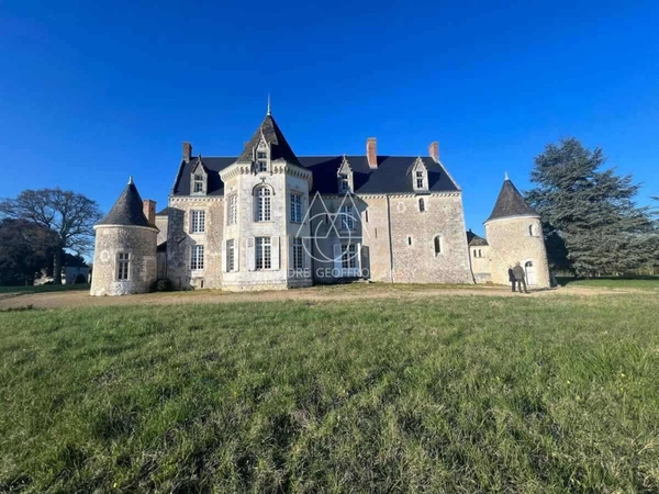 Rare, château du XV -ème- Un Havre de paix… 