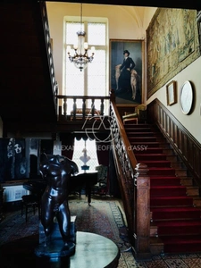  Majestueux château de style Renaissance perché sur un rocher en Suisse Normande.