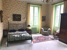 Château 19ème d'environ 1000 m² habitables 