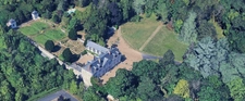 Château à 10 min de Tours de 500m2 sur un magnifique parc de 5ha.