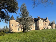 Rare, château du XV -ème- Un Havre de paix… 