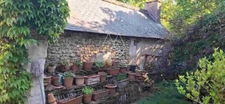 Superbe Maison en piere de taille du XVIII ème en parfait état au sud de Tours. A 8 min des halles de Tours et 2 min d’une sortie d’Auturoute